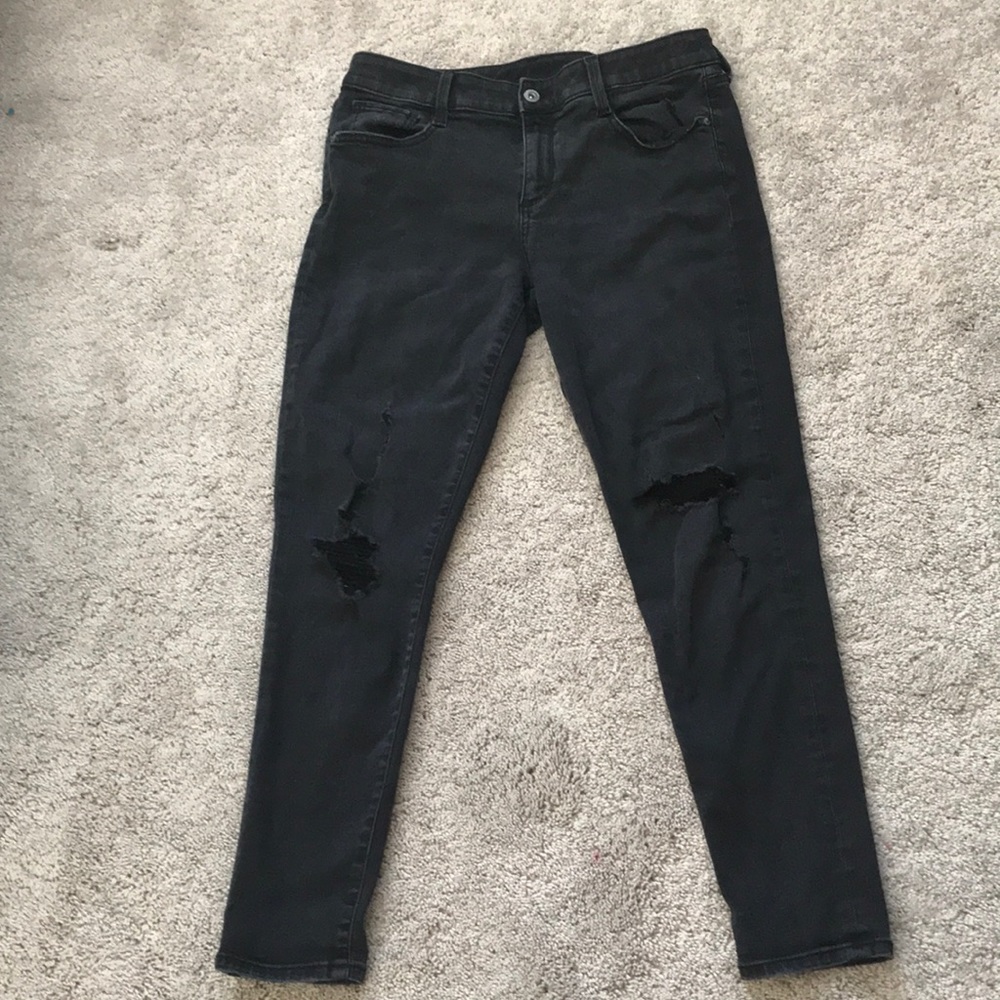 Cool ripped jeans